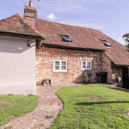 Brew Cottage Chislet Buitenkant foto