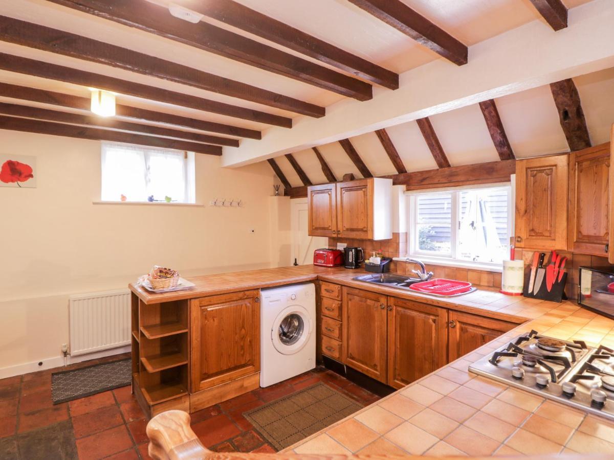 Brew Cottage Chislet Buitenkant foto