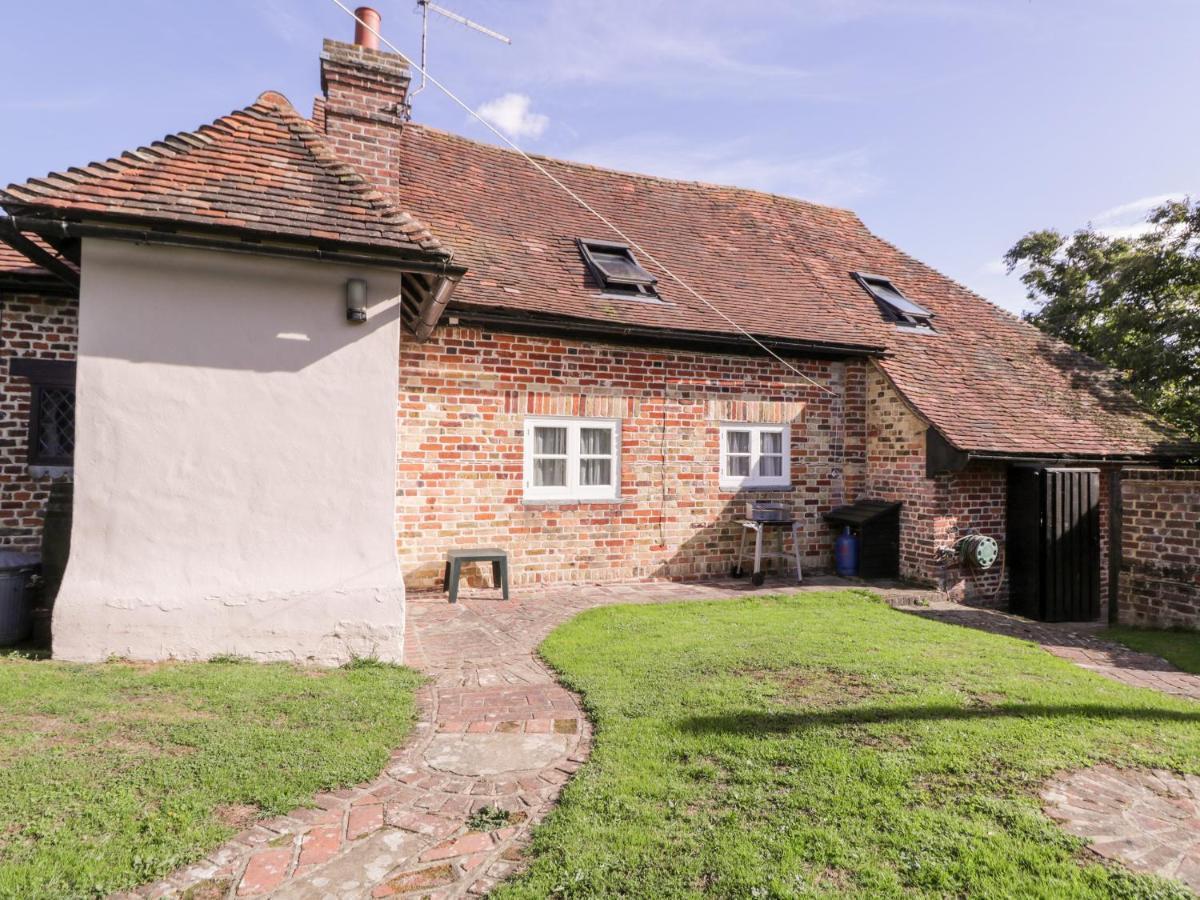 Brew Cottage Chislet Buitenkant foto
