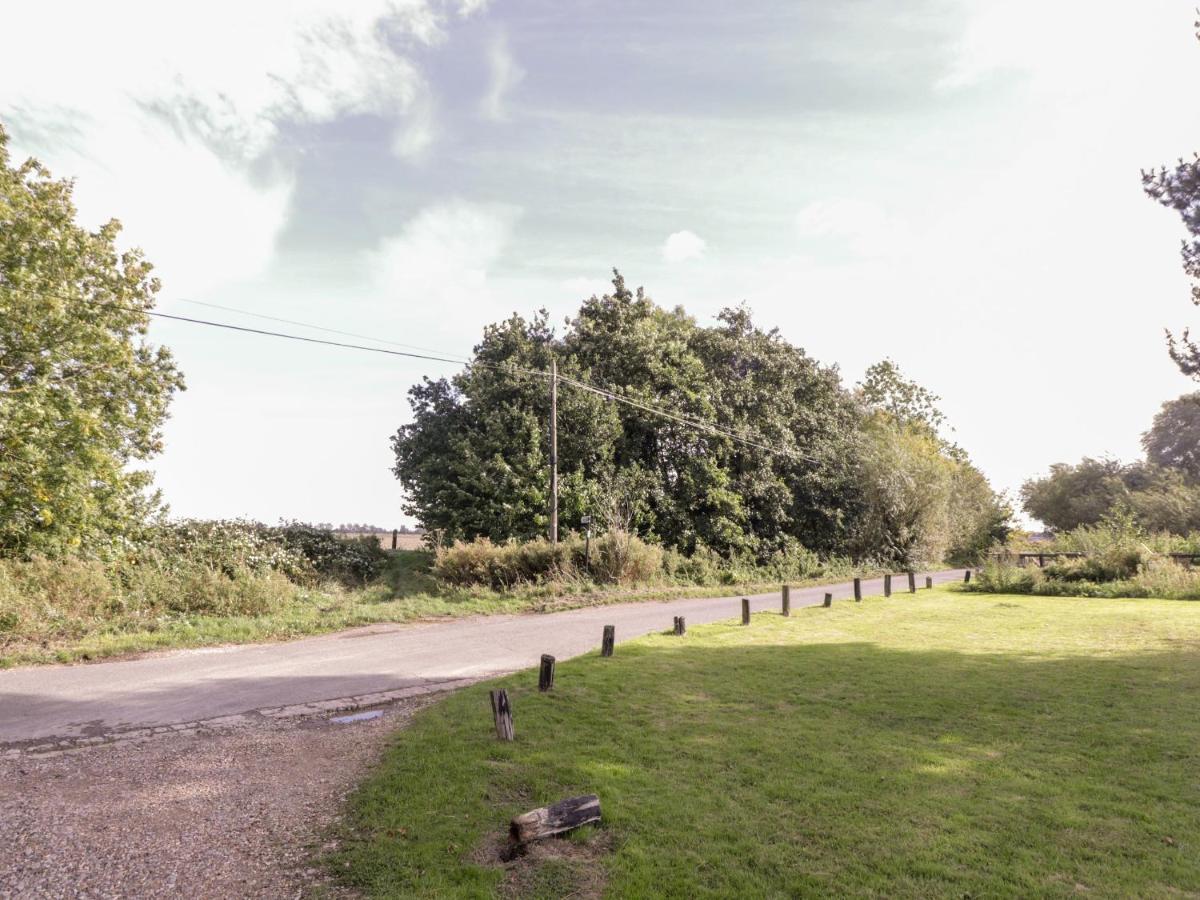 Brew Cottage Chislet Buitenkant foto